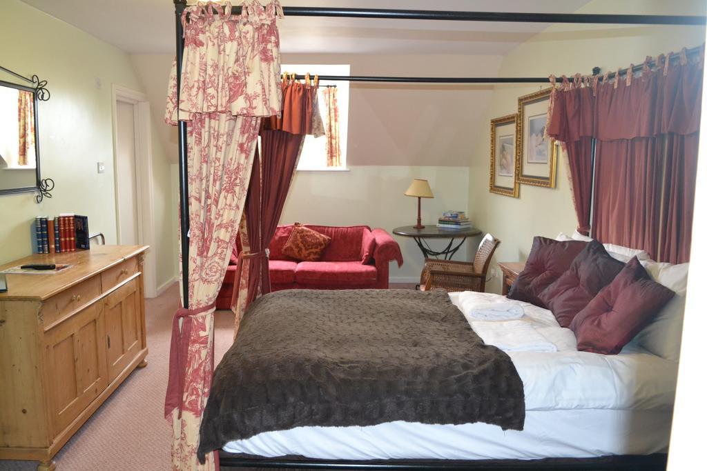 The Mill Arms Hotel รอมซีย์ ห้อง รูปภาพ