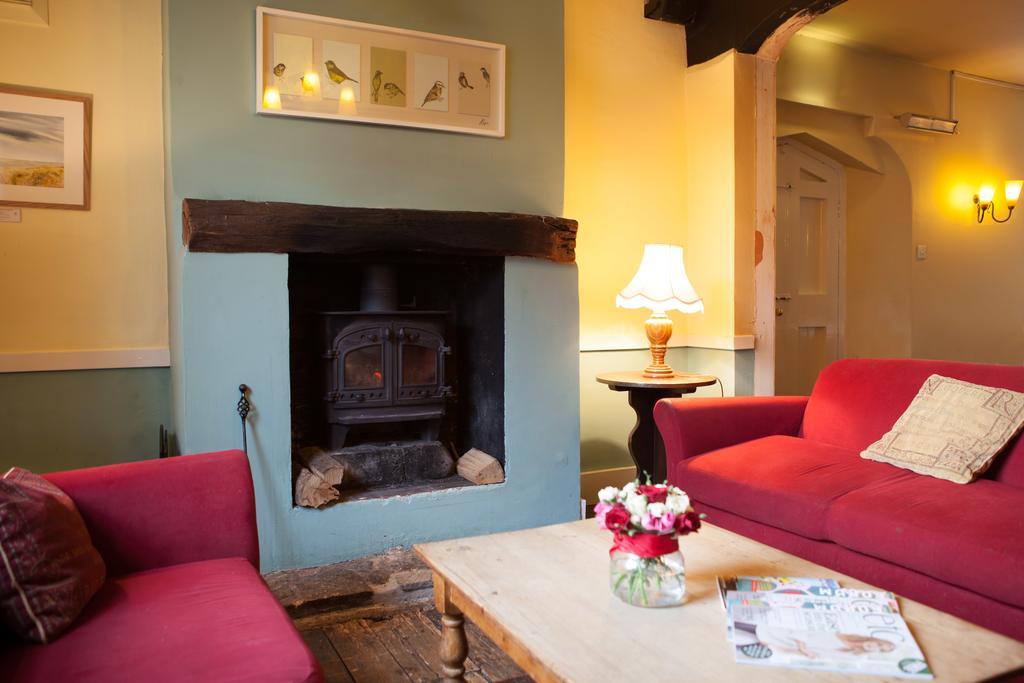 The Mill Arms Hotel รอมซีย์ ภายนอก รูปภาพ