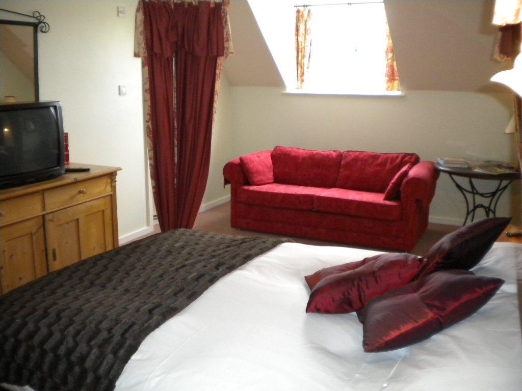 The Mill Arms Hotel รอมซีย์ ห้อง รูปภาพ